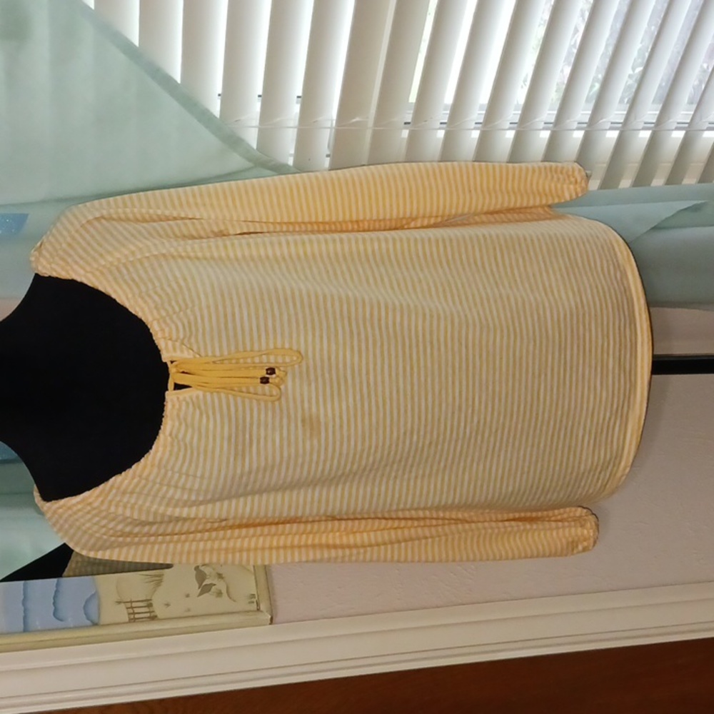 Studio JPR M yellow & white striped jersey, good condition